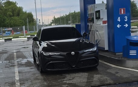 Alfa Romeo Giulia II, 2017 год, 4 500 000 рублей, 13 фотография