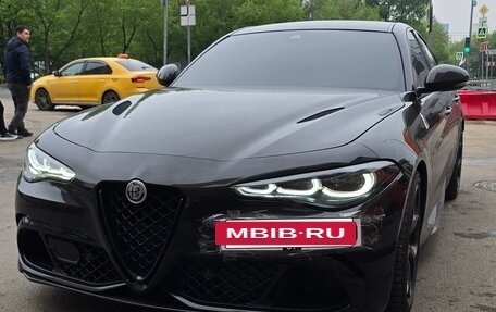 Alfa Romeo Giulia II, 2017 год, 4 500 000 рублей, 11 фотография