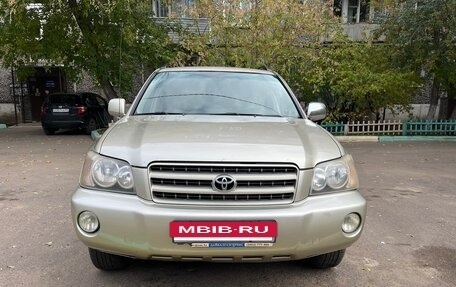 Toyota Highlander III, 2001 год, 990 000 рублей, 2 фотография