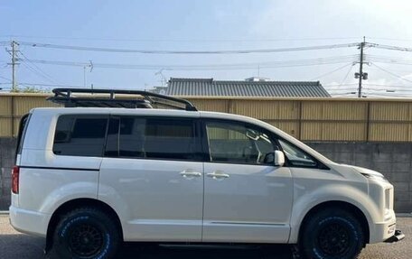 Mitsubishi Delica D:5 I, 2023 год, 2 400 000 рублей, 8 фотография
