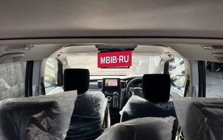 Mitsubishi Delica D:5 I, 2023 год, 2 400 000 рублей, 11 фотография