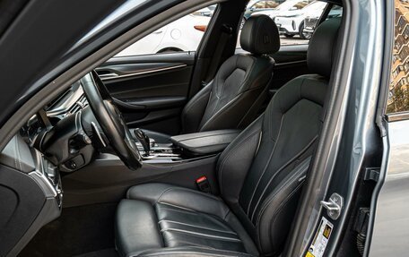 BMW 5 серия, 2021 год, 5 598 000 рублей, 11 фотография
