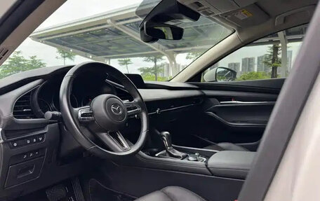 Mazda 3, 2023 год, 1 176 000 рублей, 11 фотография