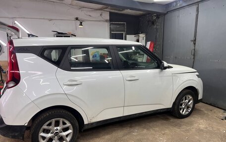 KIA Soul III, 2020 год, 1 700 000 рублей, 2 фотография
