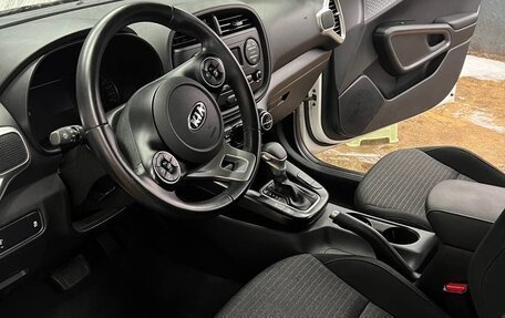 KIA Soul III, 2020 год, 1 700 000 рублей, 5 фотография