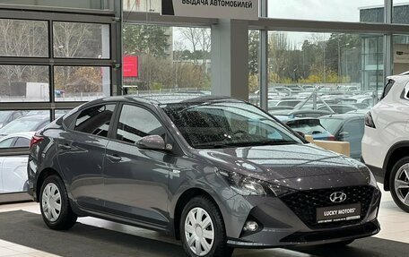 Hyundai Solaris II рестайлинг, 2021 год, 1 495 000 рублей, 1 фотография