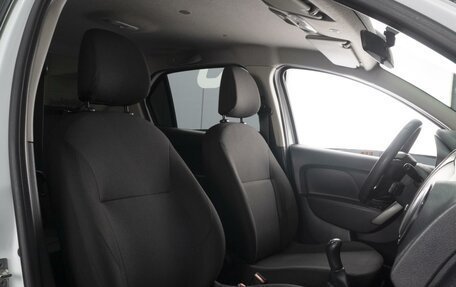 Renault Logan II, 2020 год, 735 000 рублей, 7 фотография