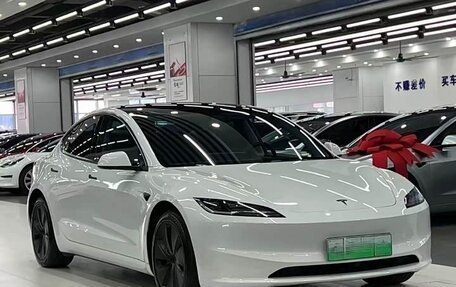 Tesla Model 3 I, 2025 год, 4 454 000 рублей, 3 фотография