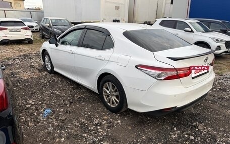 Toyota Camry, 2018 год, 1 650 000 рублей, 3 фотография
