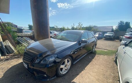 Mercedes-Benz E-Класс, 2011 год, 959 000 рублей, 2 фотография