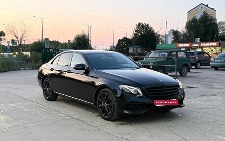 Mercedes-Benz E-Класс, 2018 год, 3 300 000 рублей, 3 фотография
