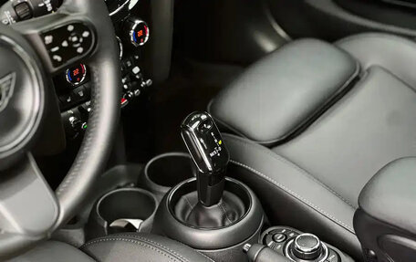 MINI Hatch, 2023 год, 1 870 000 рублей, 14 фотография