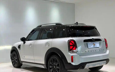MINI Countryman II (F60), 2023 год, 1 860 000 рублей, 4 фотография