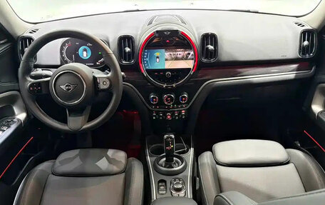 MINI Countryman II (F60), 2023 год, 1 860 000 рублей, 9 фотография