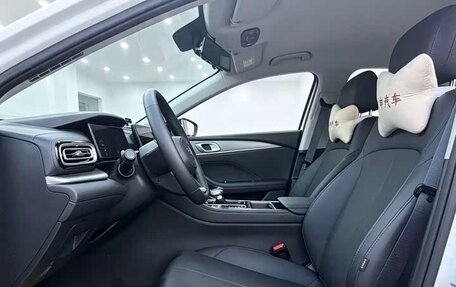 Geely Emgrand, 2026 год, 1 282 000 рублей, 3 фотография