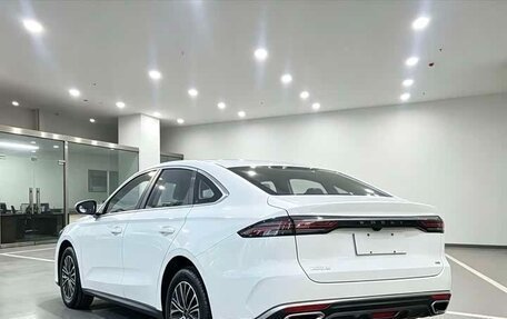 Geely Emgrand, 2026 год, 1 282 000 рублей, 9 фотография