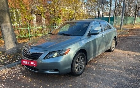 Toyota Camry, 2006 год, 585 000 рублей, 2 фотография