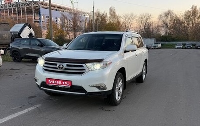 Toyota Highlander III, 2011 год, 1 990 000 рублей, 1 фотография