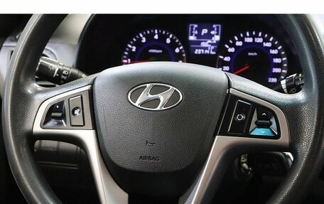 Hyundai Solaris II рестайлинг, 2015 год, 1 249 000 рублей, 9 фотография