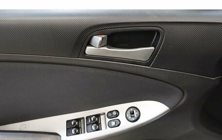 Hyundai Solaris II рестайлинг, 2015 год, 1 249 000 рублей, 12 фотография