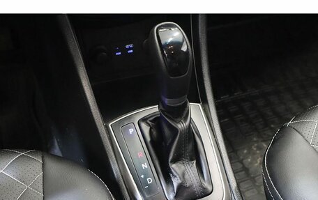 Hyundai Solaris II рестайлинг, 2015 год, 1 249 000 рублей, 11 фотография