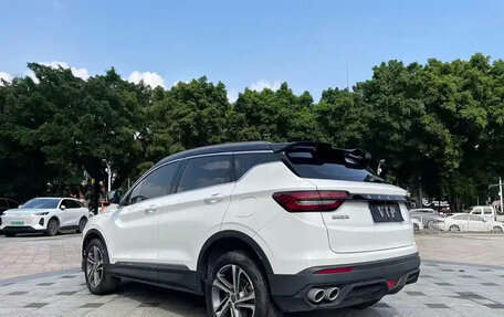 Geely Coolray I, 2022 год, 990 000 рублей, 5 фотография