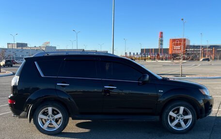 Mitsubishi Outlander III рестайлинг 3, 2008 год, 1 200 000 рублей, 18 фотография