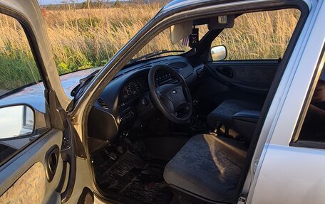 Chevrolet Niva I рестайлинг, 2004 год, 215 000 рублей, 13 фотография