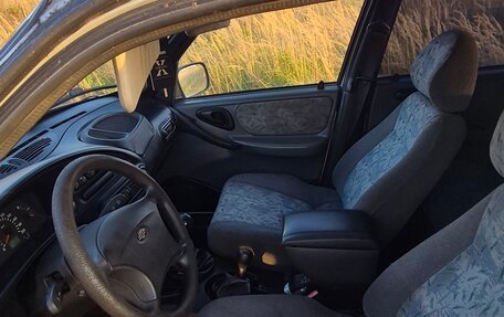 Chevrolet Niva I рестайлинг, 2004 год, 215 000 рублей, 14 фотография