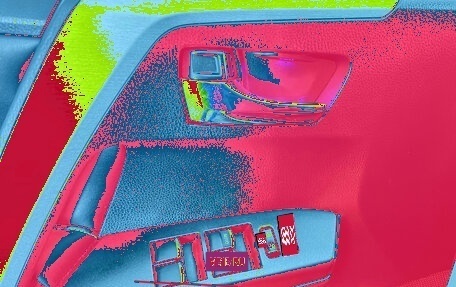 Toyota RAV4, 2018 год, 1 950 000 рублей, 17 фотография