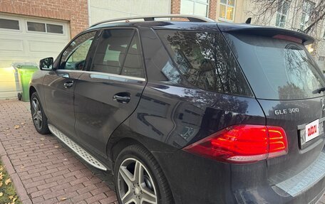Mercedes-Benz GLE, 2017 год, 3 100 000 рублей, 5 фотография