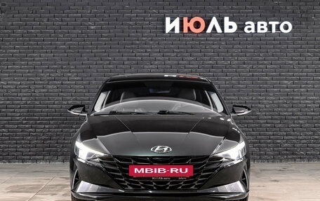 Hyundai Elantra, 2023 год, 2 140 000 рублей, 2 фотография
