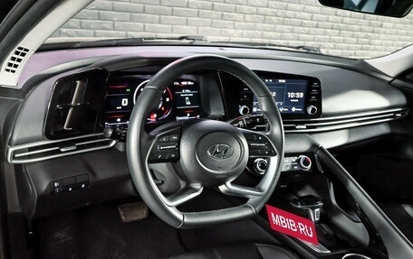 Hyundai Elantra, 2023 год, 2 140 000 рублей, 12 фотография
