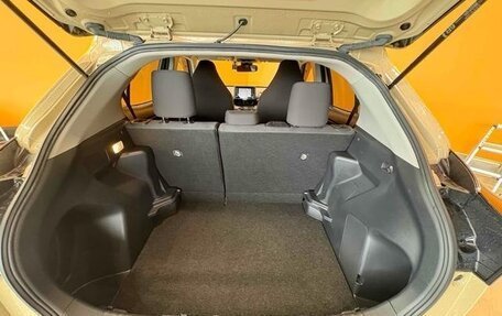 Toyota Yaris Cross, 2022 год, 1 417 009 рублей, 9 фотография