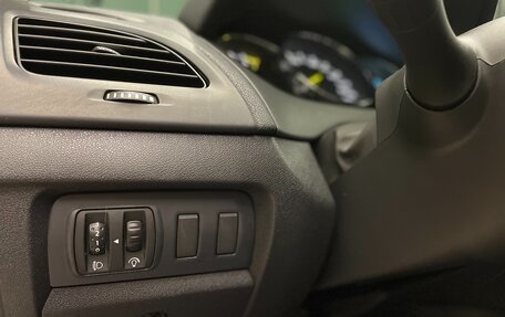 Renault Fluence I, 2012 год, 800 000 рублей, 28 фотография