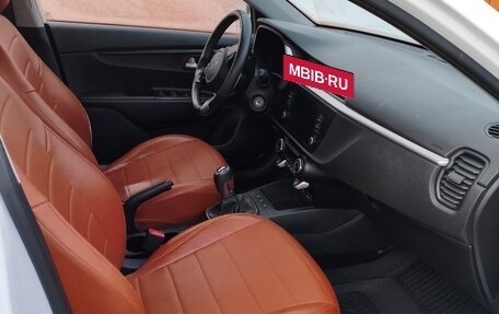 KIA Rio IV, 2022 год, 1 815 000 рублей, 6 фотография