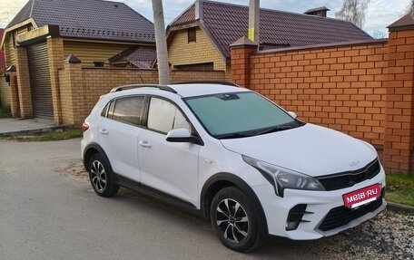 KIA Rio IV, 2022 год, 1 815 000 рублей, 3 фотография