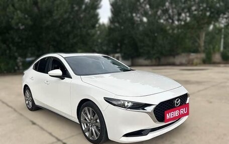 Mazda 3, 2023 год, 1 840 000 рублей, 3 фотография
