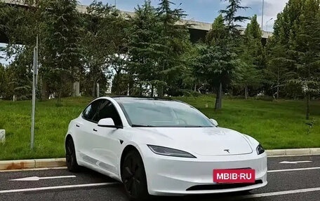 Tesla Model 3 I, 2026 год, 4 445 000 рублей, 3 фотография