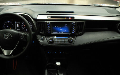 Toyota RAV4, 2019 год, 2 279 000 рублей, 9 фотография
