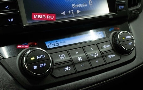 Toyota RAV4, 2019 год, 2 279 000 рублей, 22 фотография