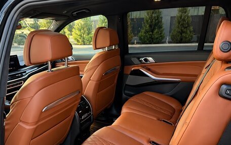 BMW X7, 2023 год, 16 500 000 рублей, 9 фотография