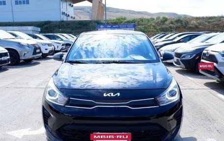 KIA Rio IV, 2022 год, 1 350 000 рублей, 3 фотография