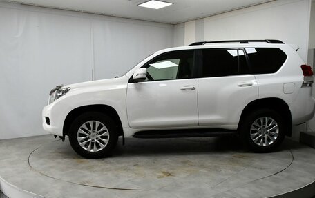 Toyota Land Cruiser Prado 150 рестайлинг, 2011 год, 2 720 000 рублей, 2 фотография