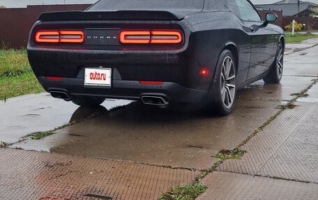 Dodge Challenger III рестайлинг 2, 2020 год, 4 670 000 рублей, 4 фотография