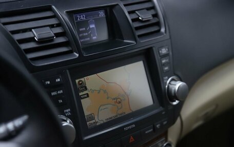 Toyota Highlander III, 2011 год, 1 350 000 рублей, 15 фотография