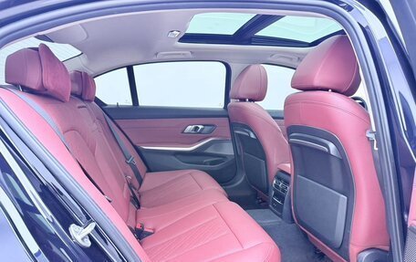 BMW 3 серия, 2022 год, 2 973 000 рублей, 12 фотография