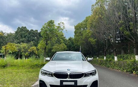 BMW 3 серия, 2022 год, 2 853 000 рублей, 2 фотография