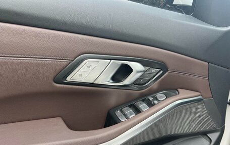 BMW 3 серия, 2022 год, 2 853 000 рублей, 8 фотография