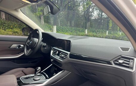 BMW 3 серия, 2022 год, 2 853 000 рублей, 11 фотография